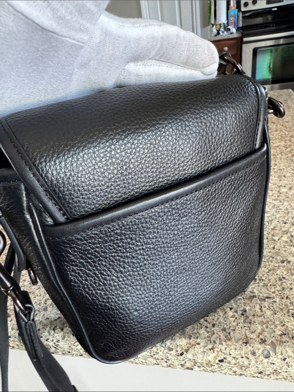 🖤Coach Black Pebbled Leather Messenger Crossbody - Coach EUC🖤 - Picture 17 of 17